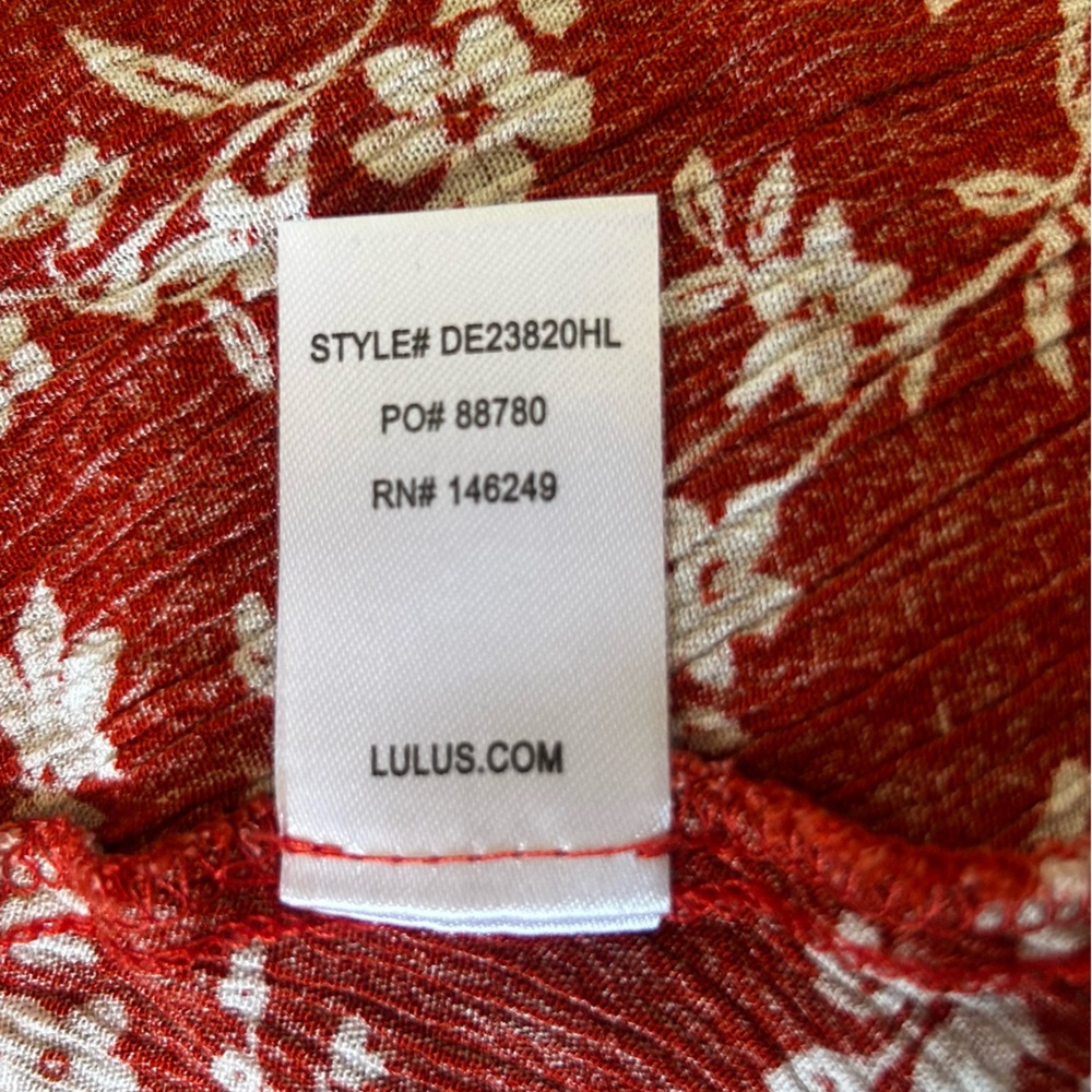 Lulus Red Floral Lightweight Smocked Knee Length Sun Dress Size Medium - Picture 7 of 8